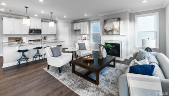 189shadowdale Ln Rolesville，北卡罗莱纳州27571