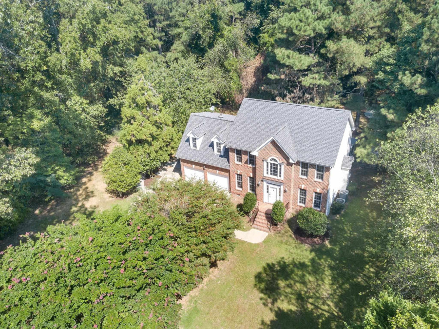 1208 Hammerman Dr Willow Springs, NC 27592