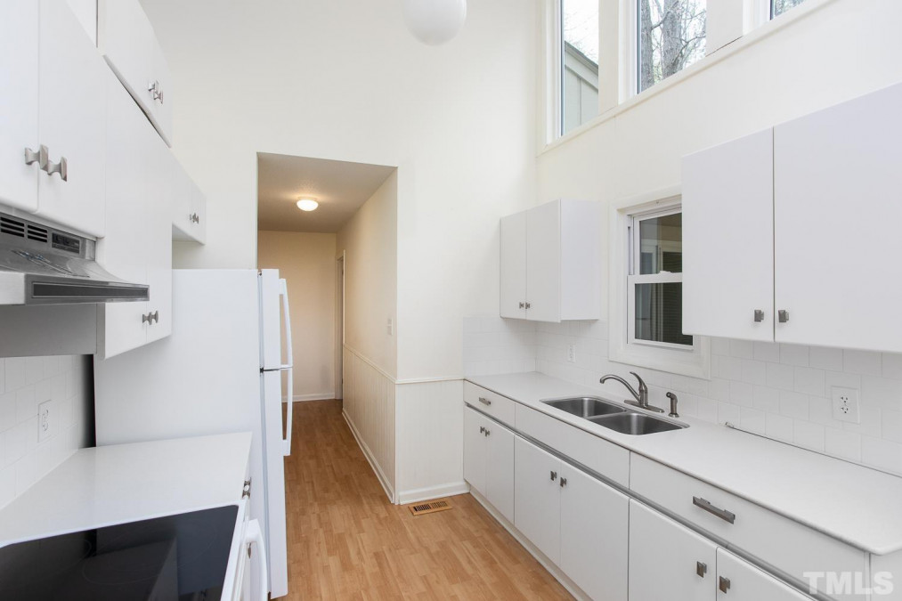 118 Creeks Edge Chapel Hill, NC 27516