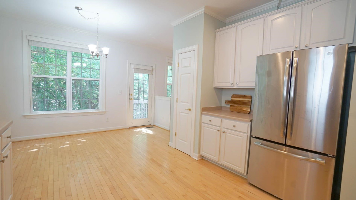 3010 Heritage Pines Dr Cary, NC 27519