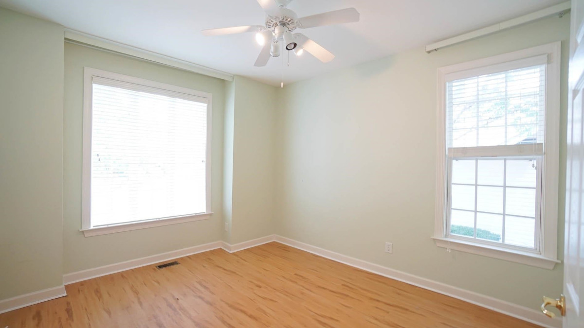 3010 Heritage Pines Dr Cary, NC 27519