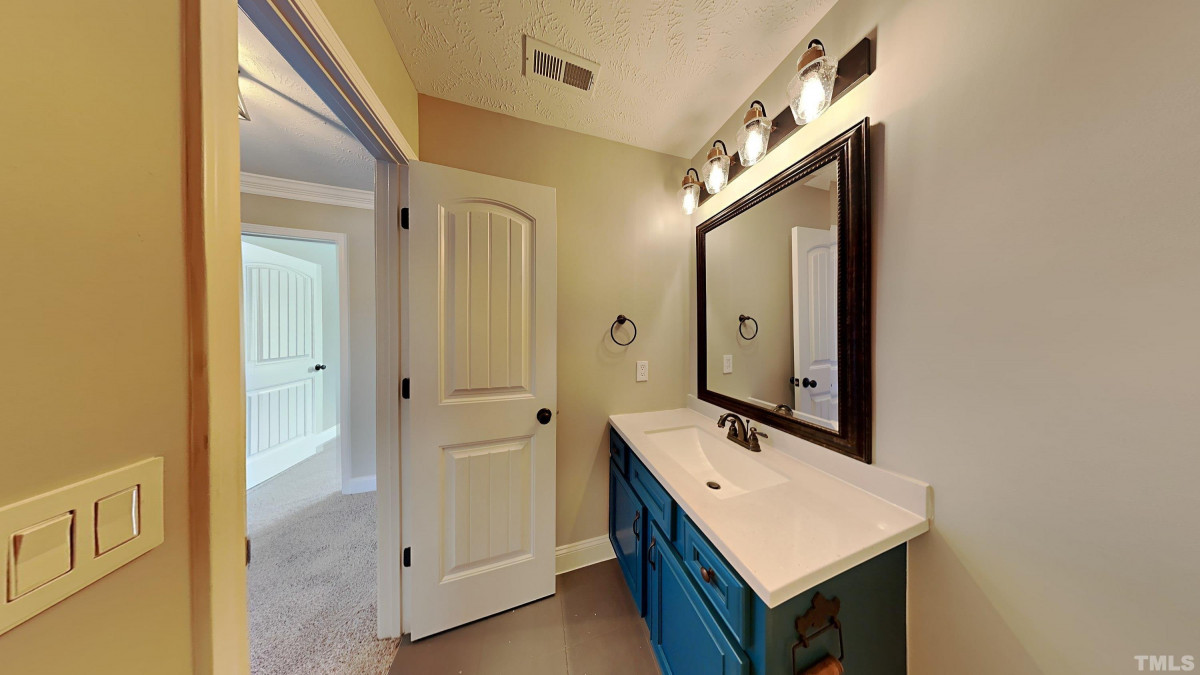 1421 Phelps Ridge Rd Fuquay Varina, NC 27526