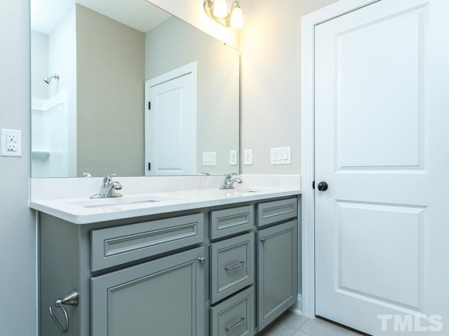 129 Trinity Creek Dr, Holly Springs, NC 27540 Raleigh Realty