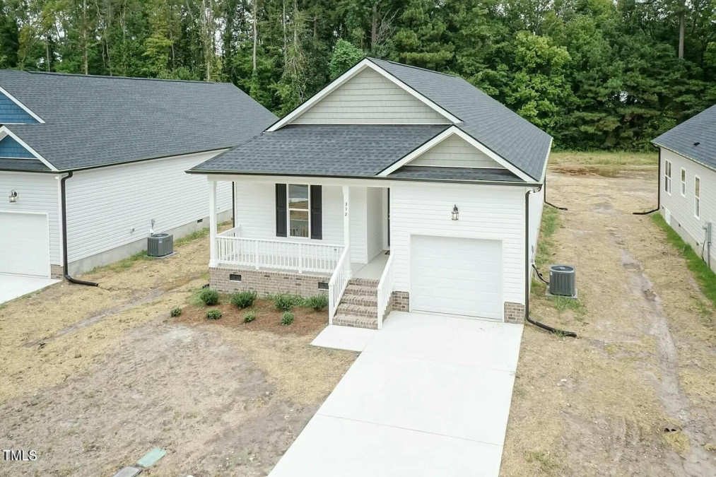 220 Granville St Dunn, NC 28334