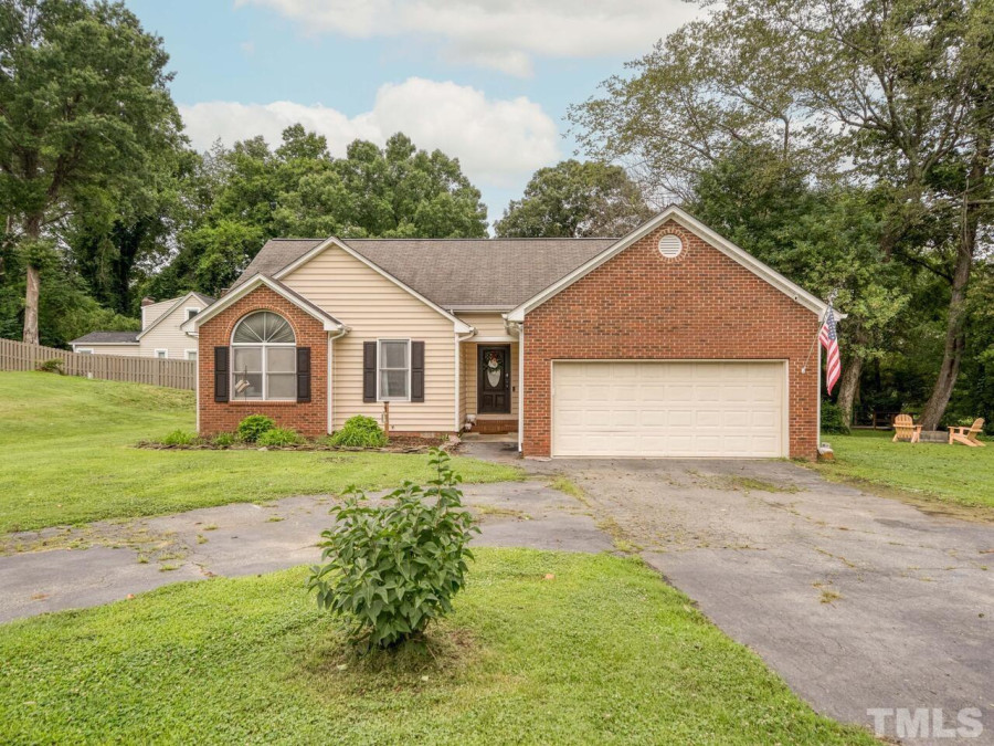 115 Random Ln, Burlington, NC 27215 Raleigh Realty