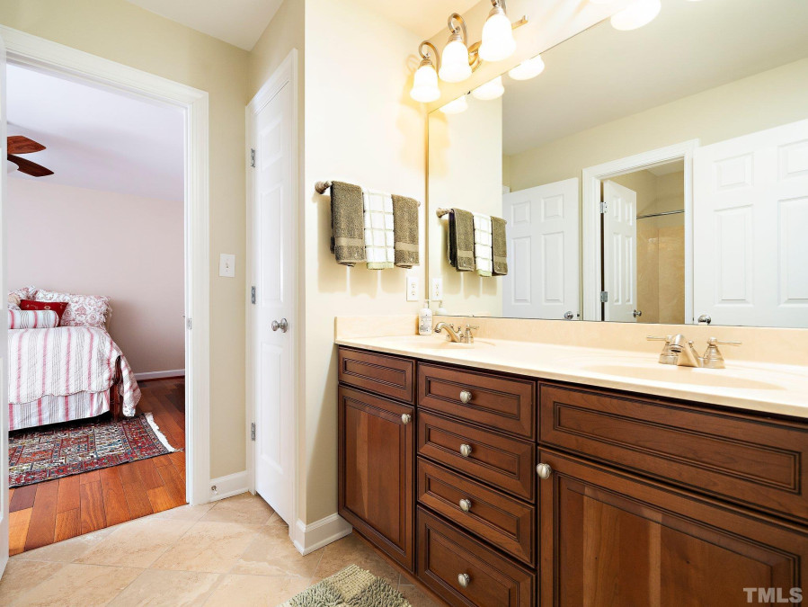 4453 Fairview Ridge Ln, Apex, NC 27539 Raleigh Realty