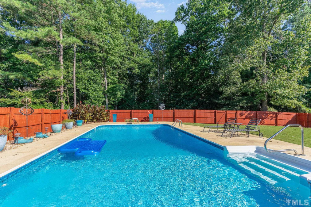 262 Winding Oak Way, Clayton, NC 27520 Raleigh Realty