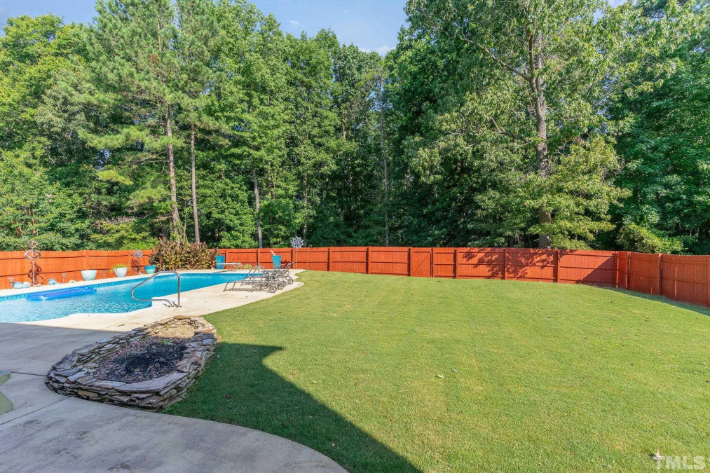 262 Winding Oak Way, Clayton, NC 27520 Raleigh Realty