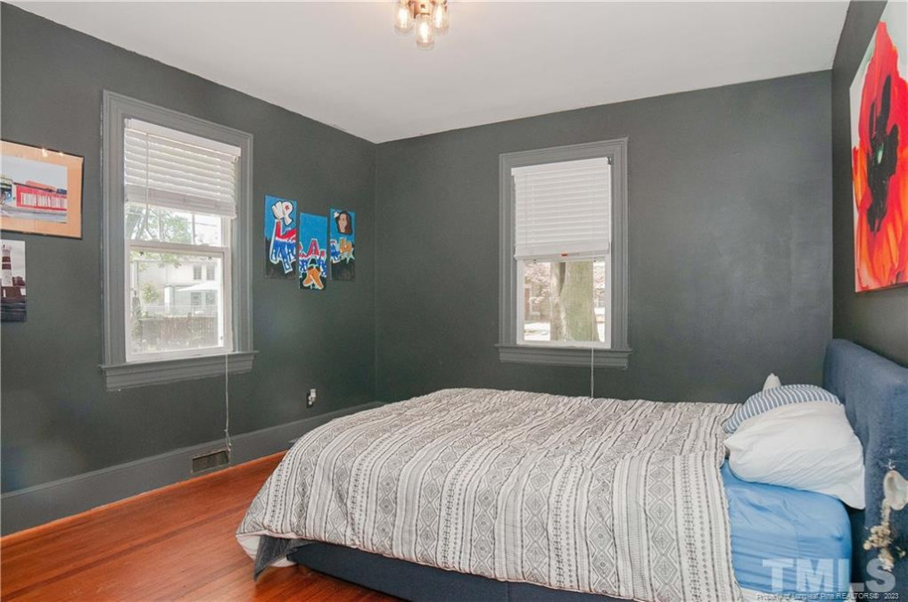 404 Pearl St Fayetteville, NC 28303