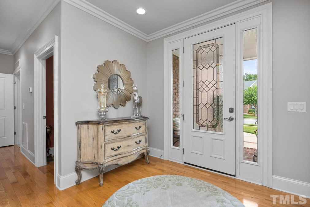 110 Sonoma Valley Dr, Cary, NC 27518 Raleigh Realty