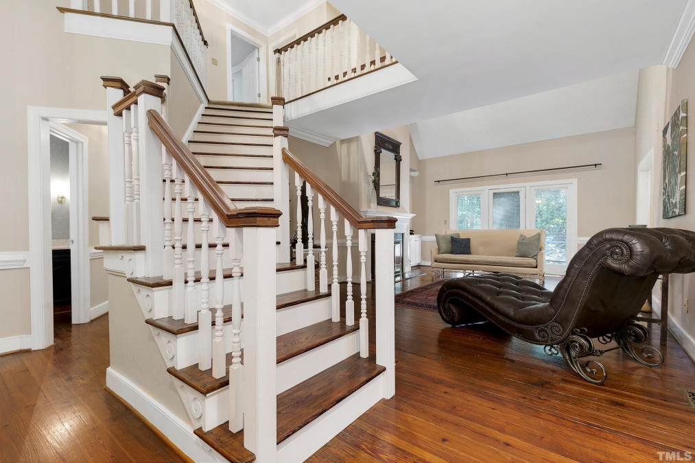 113 Palace Green Cary, NC 27518