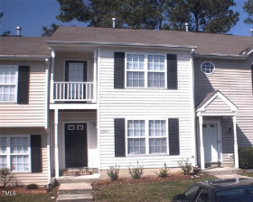 2609 Dwight Pl Raleigh, NC 27610