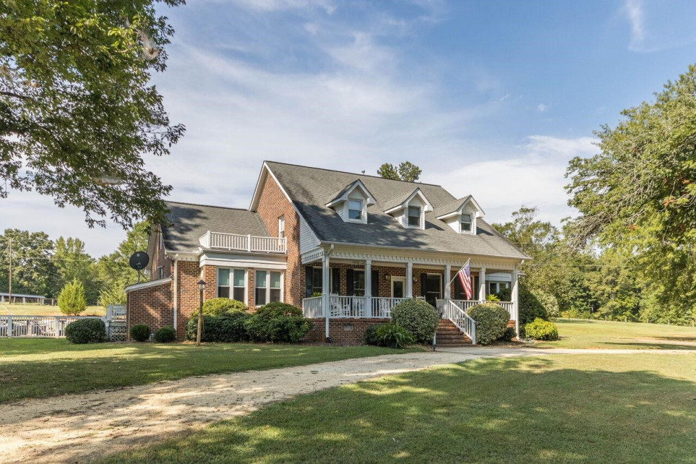 5765 G Snow Camp Graham, NC 27253
