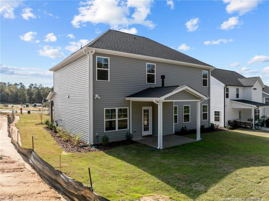 201 Rough Ridge Trl Aberdeen, NC 28315