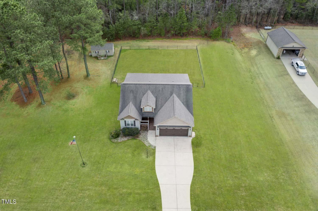 30 Three Daughters Ct Four Oaks, NC 27524