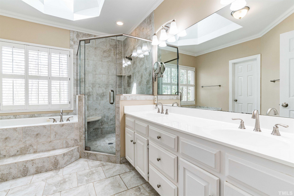 5117 Berkeley St Raleigh, NC 27612