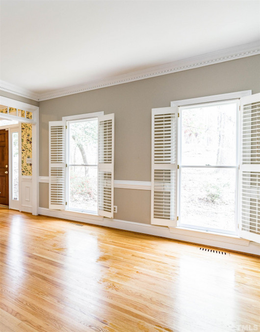 5117 Berkeley St Raleigh, NC 27612