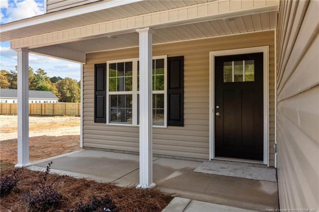 118 Return Dr Raeford, NC 28376