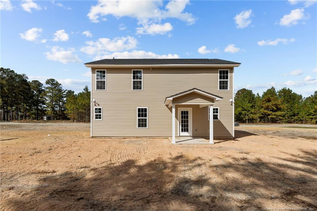 118 Return Dr Raeford, NC 28376