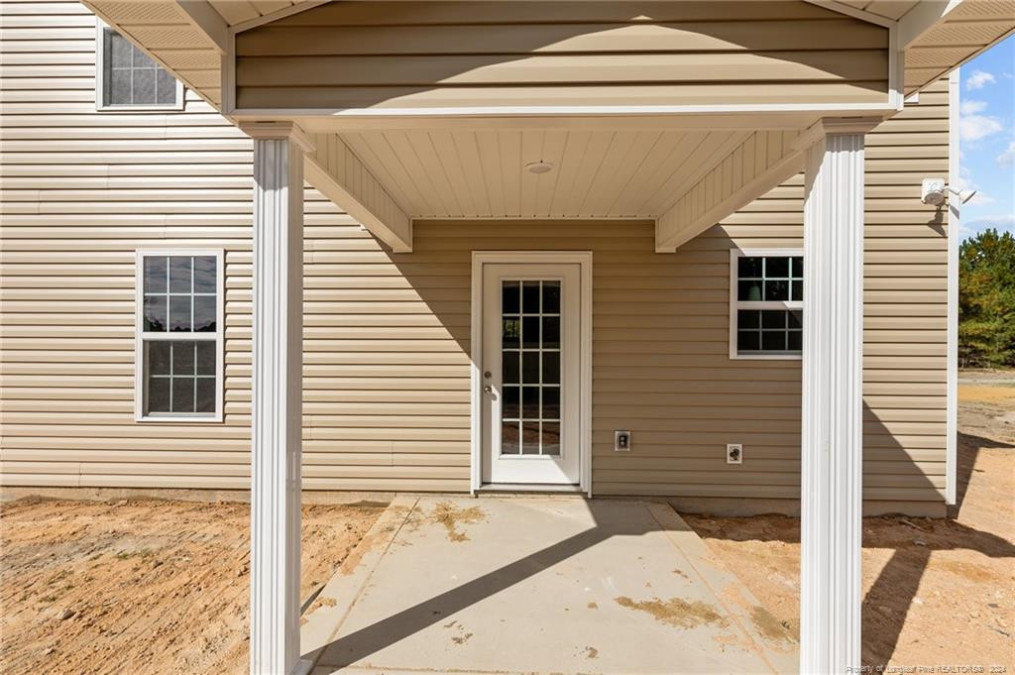 118 Return Dr Raeford, NC 28376