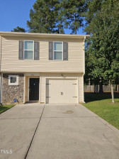 2616 Middle Branch Bend Fayetteville, NC 28304