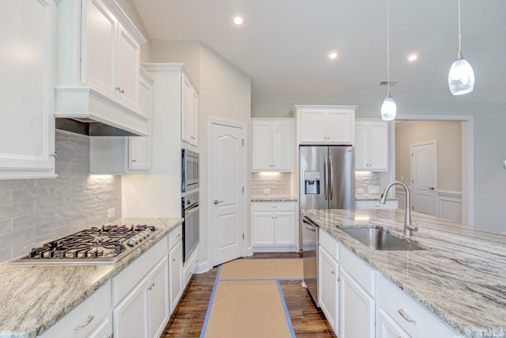 3320 Jones Lake Rd Fuquay Varina, NC 27526