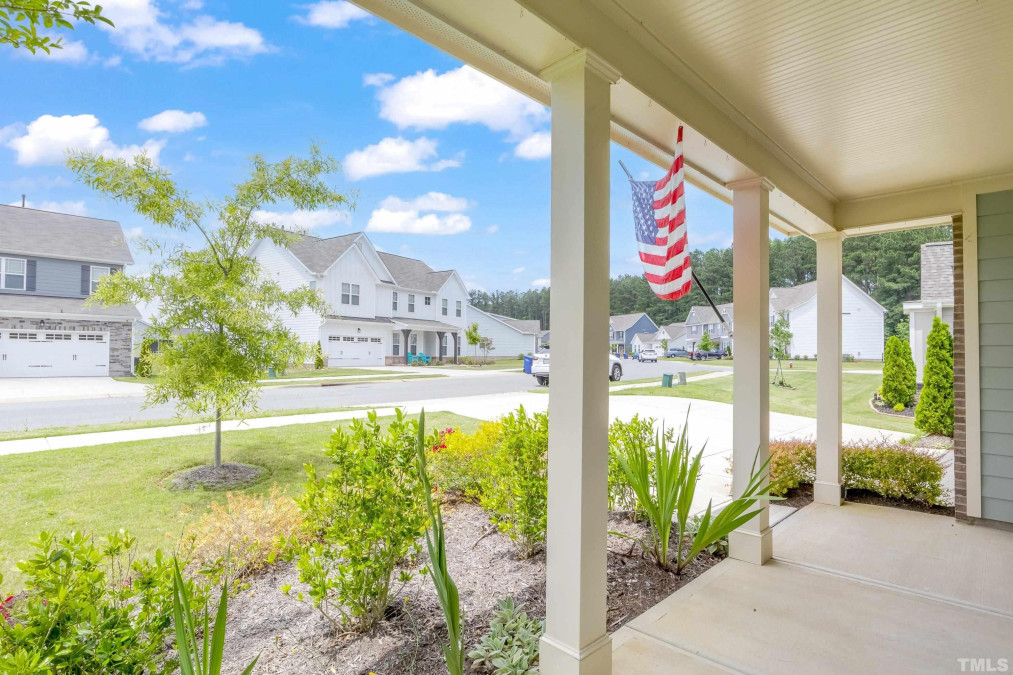 3320 Jones Lake Rd Fuquay Varina, NC 27526