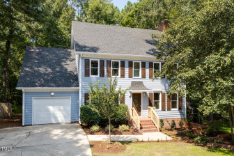 5 Kings Grant Ct Durham, NC 27703