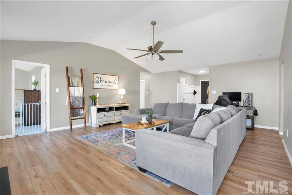 504 Bellgrove Dr Hope Mills, NC 28348
