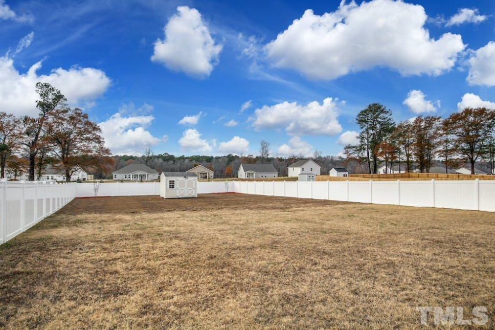 156 Barbour Farm Ln Four Oaks, NC 27524