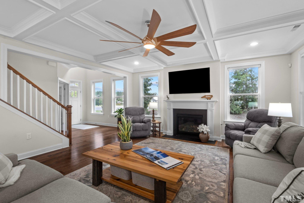 162 Trinity Creek Dr, Holly Springs, NC 27540 Raleigh Realty