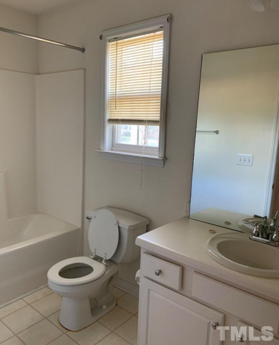 234 Linville Ln Willow Springs, NC 27592