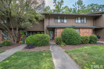 703 Oak Tree Dr Chapel Hill, NC 27517
