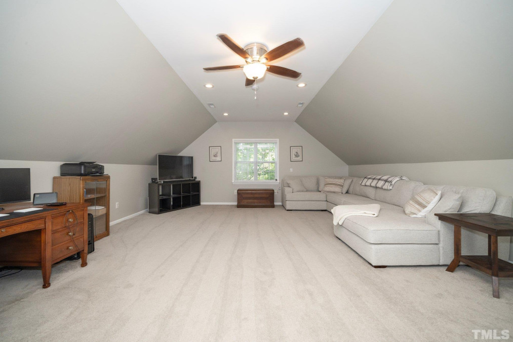 1904 Middle Ridge Dr Willow Springs, NC 27592