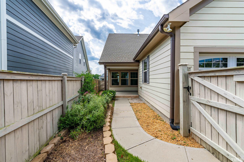 2024 Big Falls Dr Wendell, NC 27591