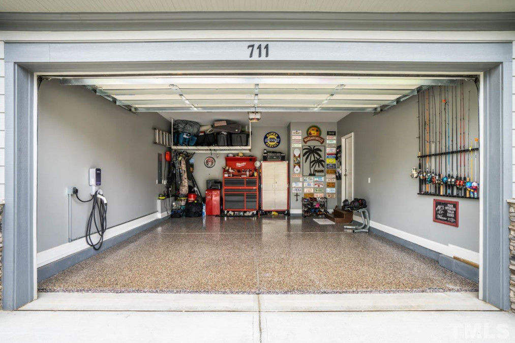 711 Goldenview Acres Ct Apex, NC 27502