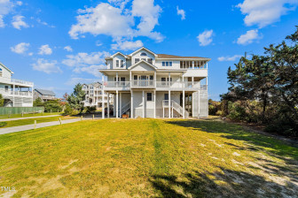 25244 Island Pines Dr Waves, NC 27982