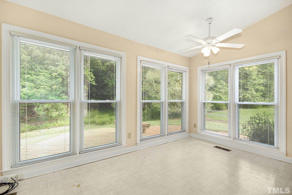 8121 Greywinds Dr Raleigh, NC 27615