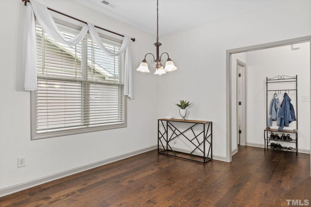 97 Mcdowell Pw, Clayton, NC 27520 Raleigh Realty