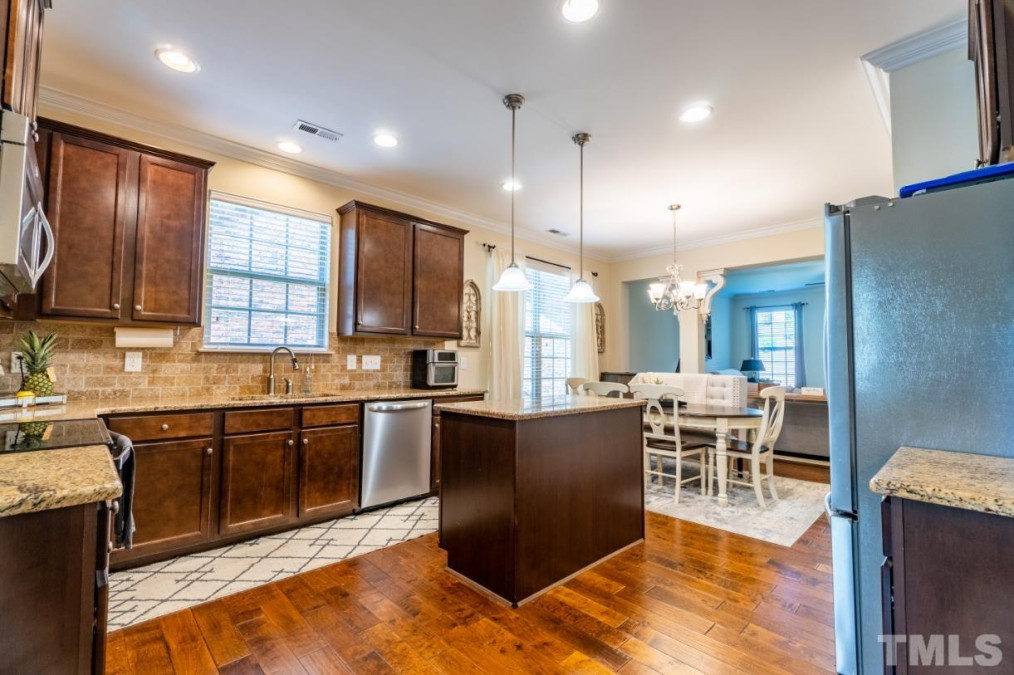 2360 Glenkirk Dr, Burlington, NC 27215 Raleigh Realty