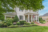 1001 Green Oaks Pw Holly Springs, NC 27540