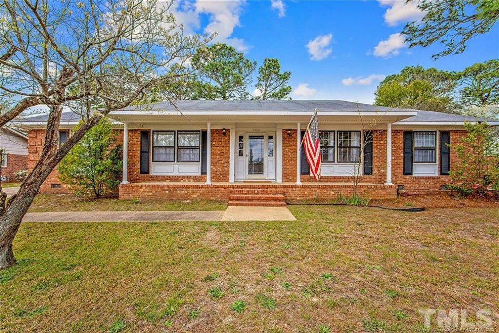 2404 Colgate Dr, Fayetteville, NC 28304 Raleigh Realty