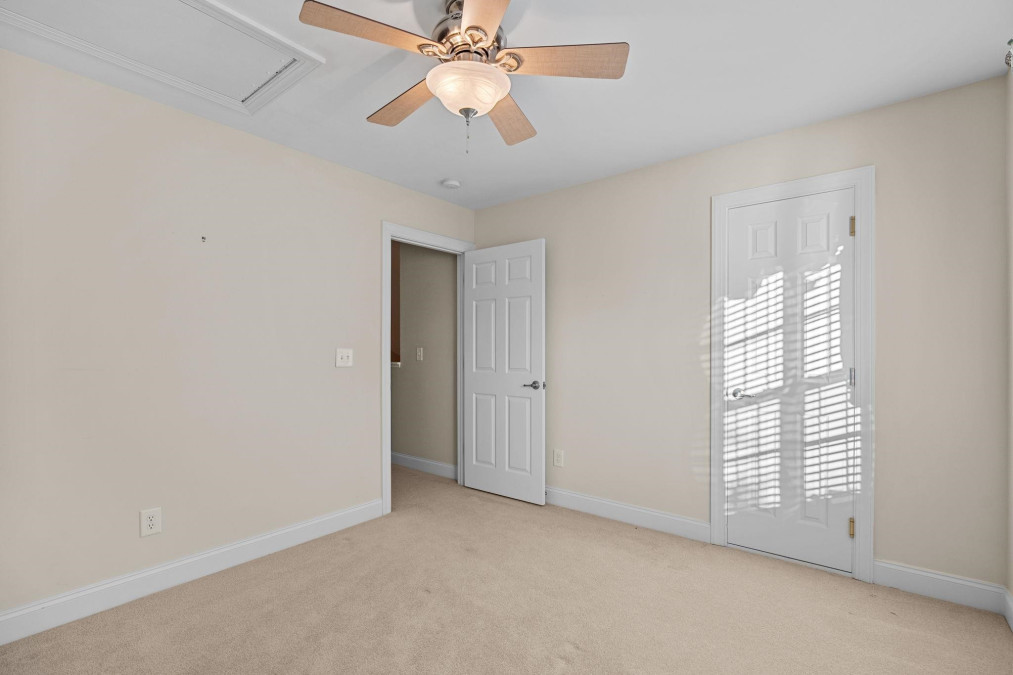 208 Muir Brook Pl Cary, NC 27519