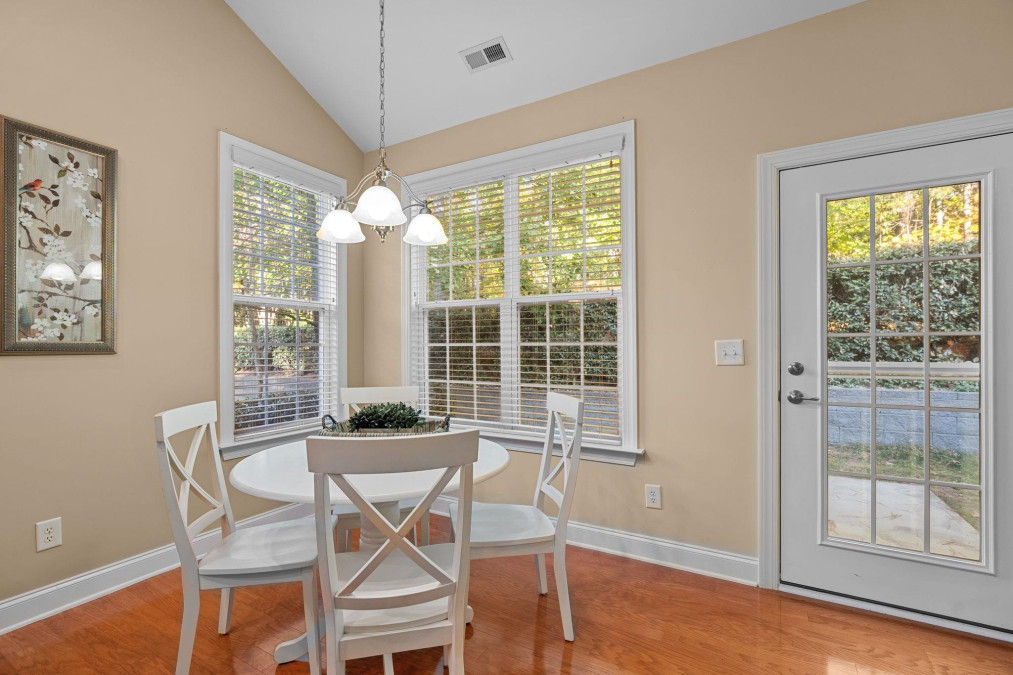 208 Muir Brook Pl Cary, NC 27519