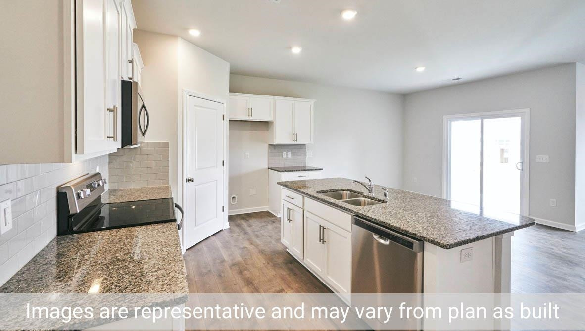 1503 Aberdeen Dr Mebane, NC 27302