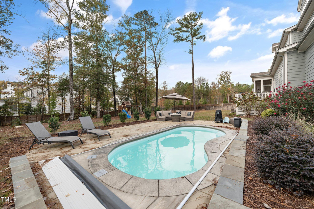 200 Holbrook Hill Ln Holly Springs, NC 27540