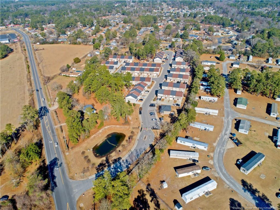 2518 Gardner Park Dr Fayetteville, NC 28304