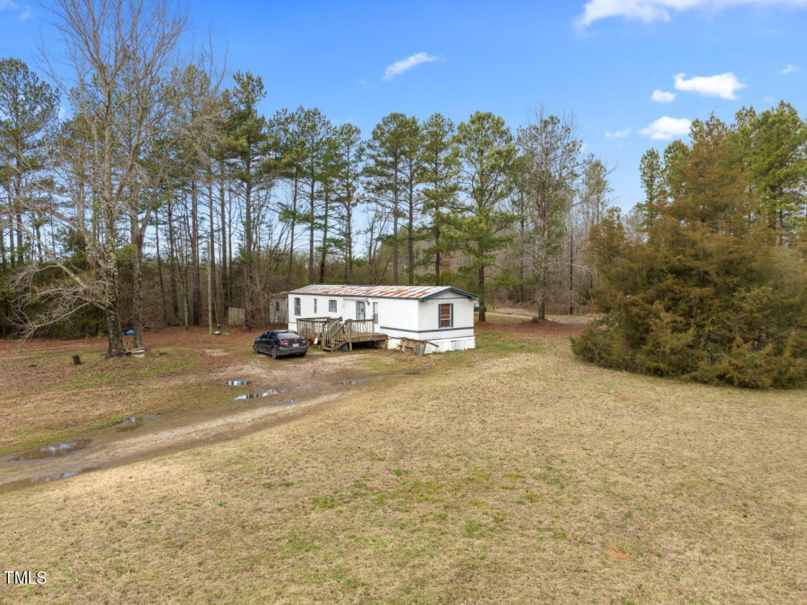 1235 Burchette Rd Manson, NC 27553