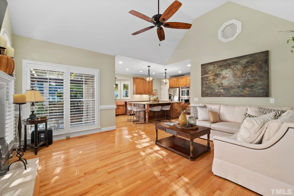 100 Divot Ln Cary, NC 27513