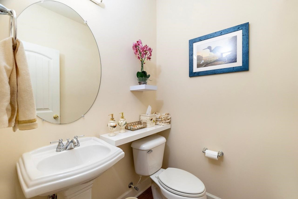 2033 Weston Green Cary, NC 27513